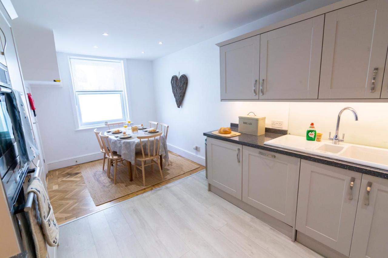 Mulberry Cottage - Cosy 3 Bed Cottage Near Lytham Windmill Литам-Сент-Эннс Экстерьер фото