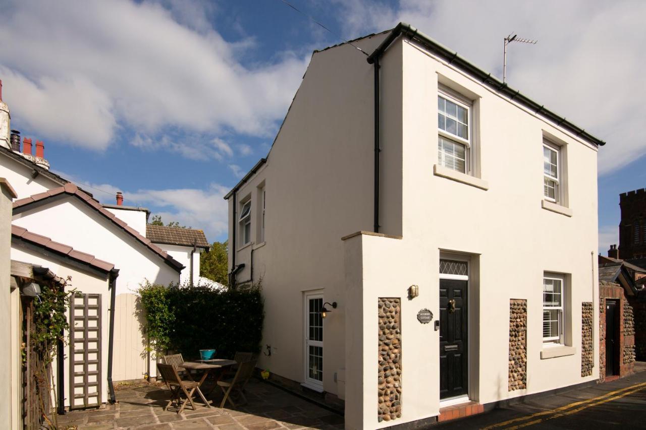 Mulberry Cottage - Cosy 3 Bed Cottage Near Lytham Windmill Литам-Сент-Эннс Экстерьер фото
